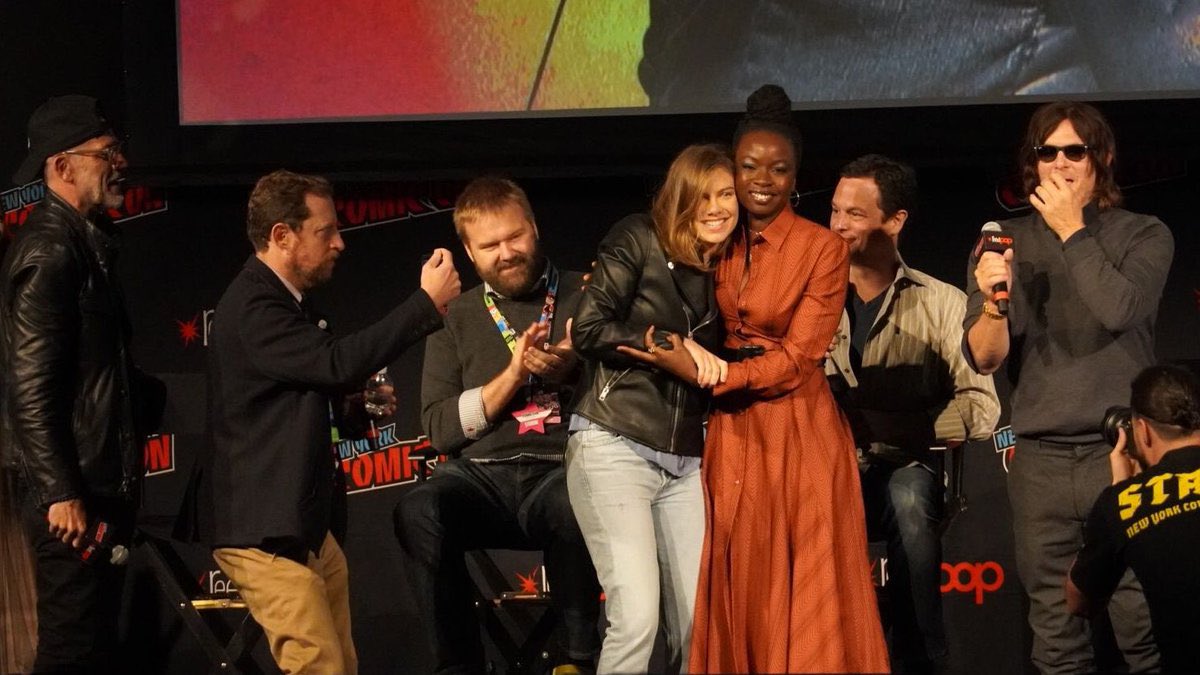 ArgentinaDead's tweet photo. Este año no habrá panel presencial del universo de #TheWlakingDead en la Comic Con de New York #NYCC. Solo tendremos un panel virtual titulado “Las mujeres rudas del Universo Walking Dead”. https://t.co/mIbFHTKdPH
