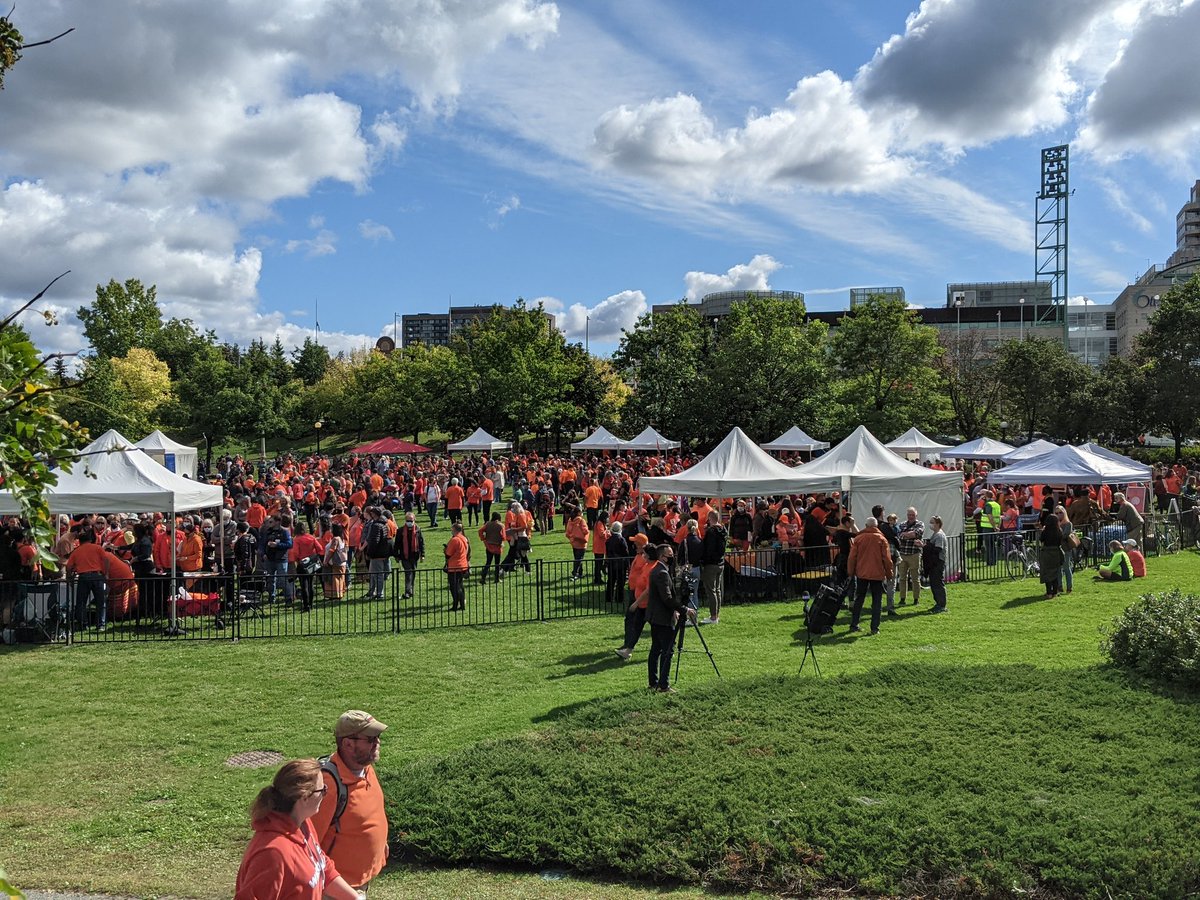 SonyaHoward's tweet photo. So glad to see so many out in Ottawa, learning, supporting, and calling for more action!
#EveryChildMatters #OrangeShirtDay #Sept30 #TruthandReconciliationDay https://t.co/OBEiUcbKuZ