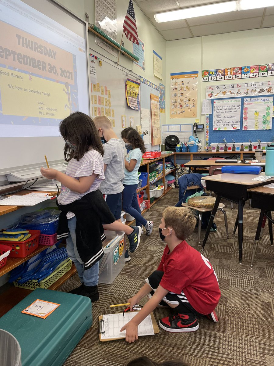MrsHansenFRSD's tweet photo. Addition SCOOT in first grade is so fun! @RobertHunterES @FlemRarSchools #rhracoons https://t.co/cHHQHWST3g