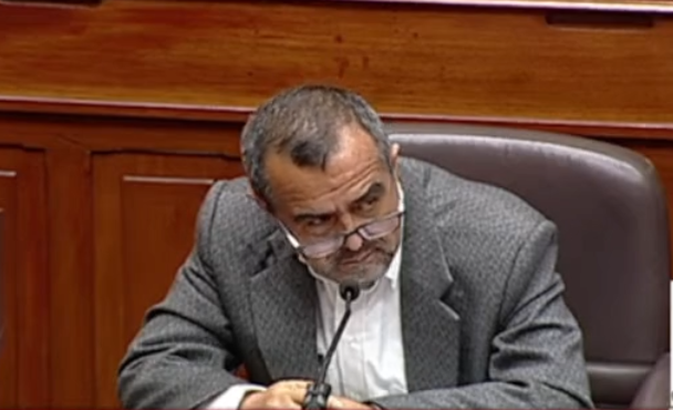 SUTEP_Peru's tweet photo. '@congresoperu, @iber_maravi NUNCA ha sido afiliado o dirigente de nuestro sindicato en ninguna de sus bases orgánicas, como afirma en su #interpelación. Él siempre ha estado vinculado al CONARE y eso es fácil de demostrar. https://t.co/qrURCBzkiT