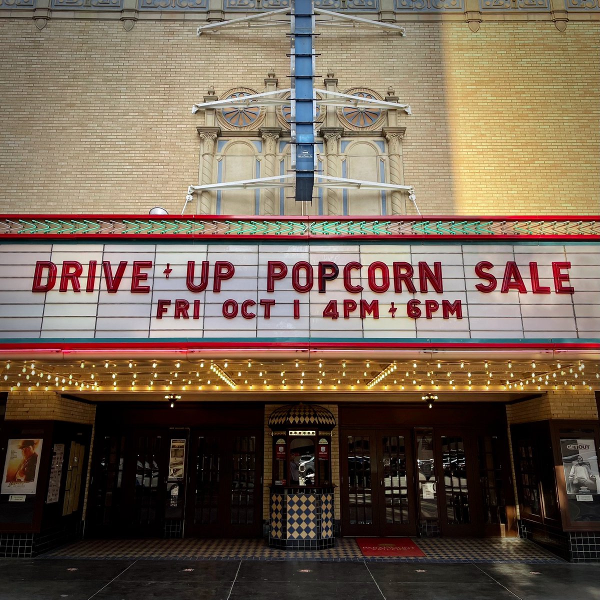 We're popping SO MUCH corn this time! See you tomorrow 4-6pm
