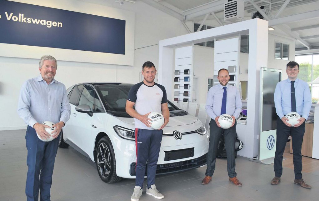 BlackwaterMotor's tweet photo. Championing local teams is something we are supporters of here at Blackwater Motors, so it was a delight for our Skibbereen Team to present the Goleen GAA Junior Football Captain, Denis O’ Driscoll with footballs for him and his teammates. Wishing Goleen the very best of luck. https://t.co/RU31olC5mh
