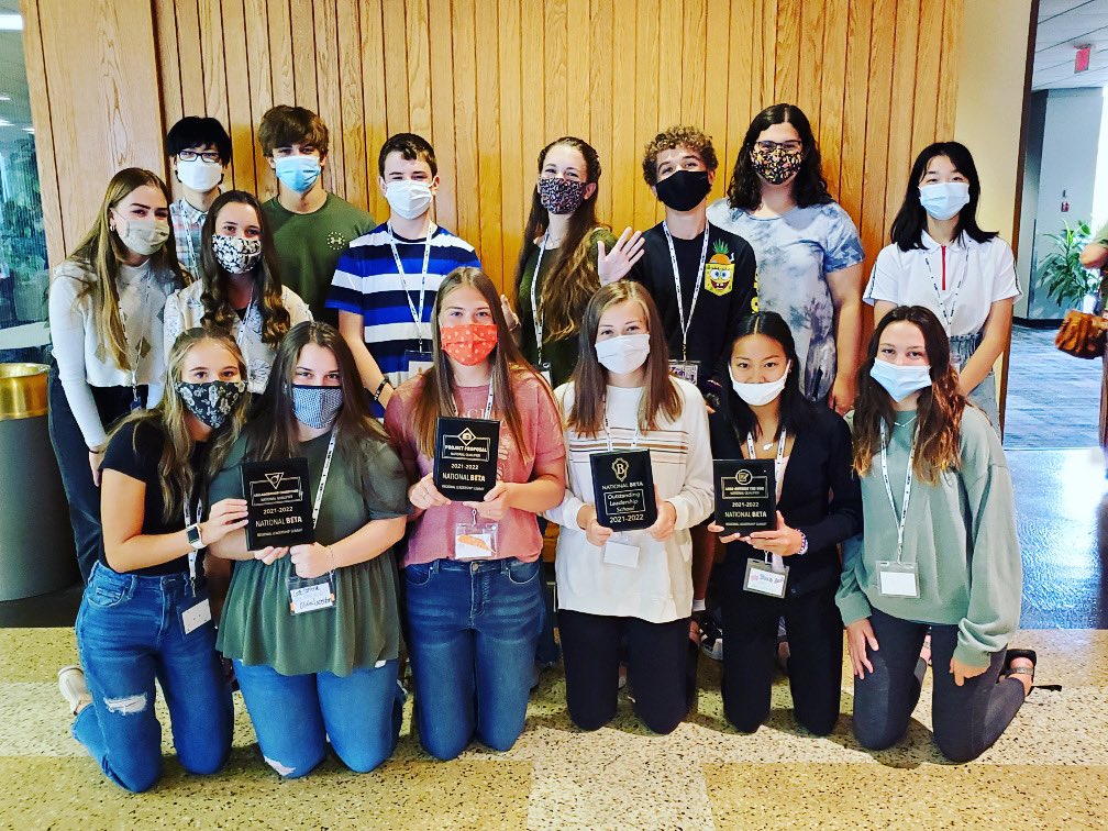 🔸🔶The CHS Beta Club had a successful Leadership Summit qualifying for Nationals in every challenge - Collaboration Connection, Project Proposal, and Lead Outside the Box!🔸🔶

Great work, Tigers! 🐅🐅🐅

#WeAreCT #CTProud #BetaTogether