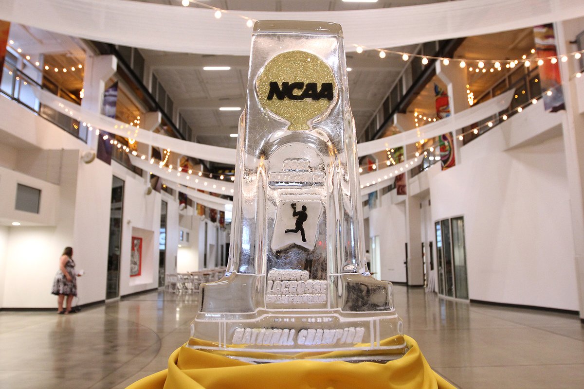 LU_Lions's tweet image. The @LUwomensLax 🦁🥍 team received its 2⃣0⃣2⃣1⃣ National Championship rings this past weekend, surrounded by a night that will be remembered for a ling time!

📕 | bit.ly/2Ycgi0V
📸 | bit.ly/3onwYNM

#OneRoar