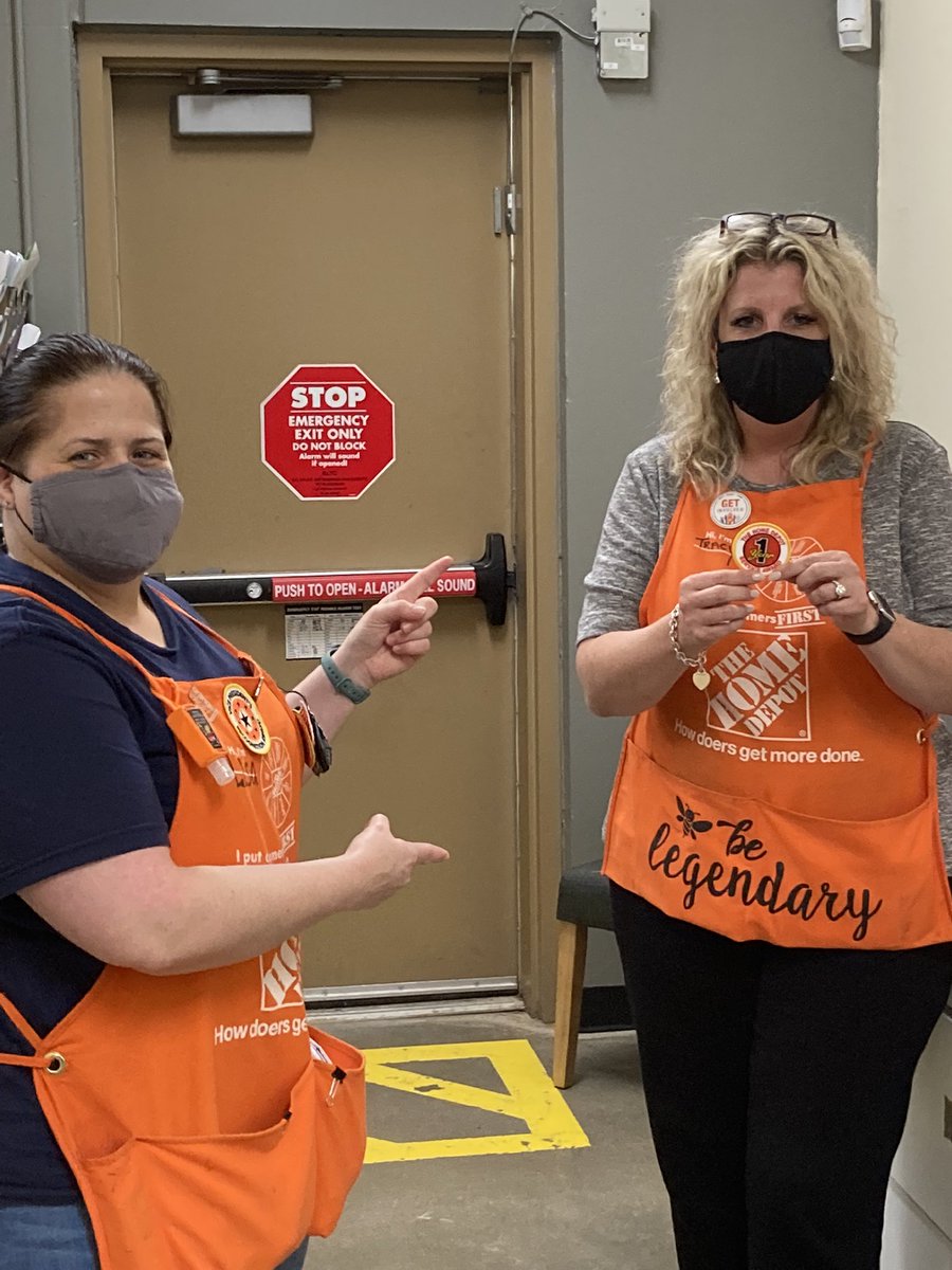 Tracy has been here one year but she has 35 years of knowledge!! Thanks for being a part of our family! @spohn3857 <a href="/Erin3857/">ErinHD3857</a> <a href="/bruceojb/">Bruce Johnsonbaugh</a> <a href="/athornton0412/">Anthony Thornton</a> <a href="/kelly_broyles/">Kelly Broyles</a> @Sean_Monty_ @THDLisaWilliams <a href="/TracyKatz13/">Tracy Katz</a>