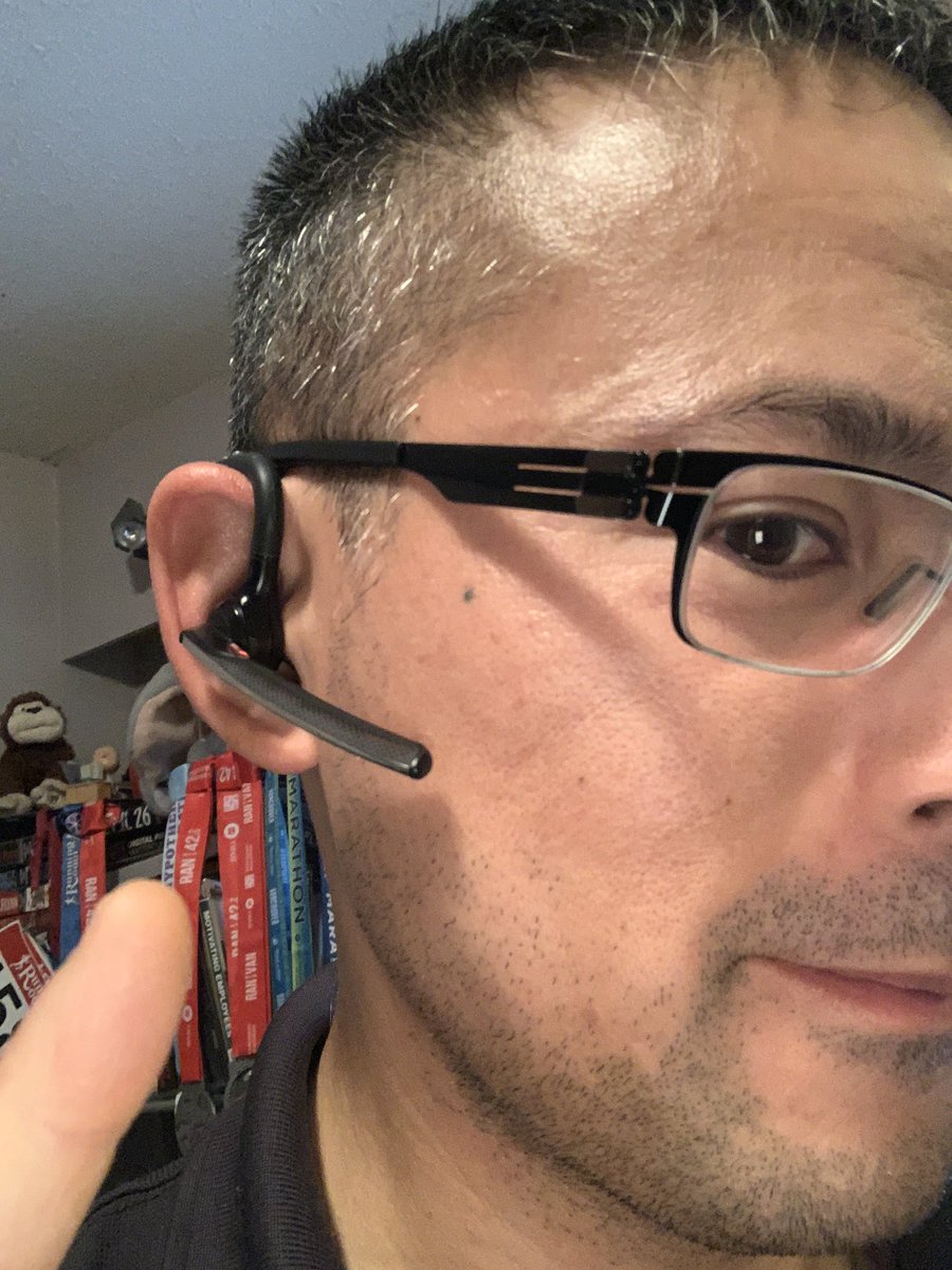 Head on over to YouTube.com/watch?v=Zh1q43… for #FreePolyHeadsets