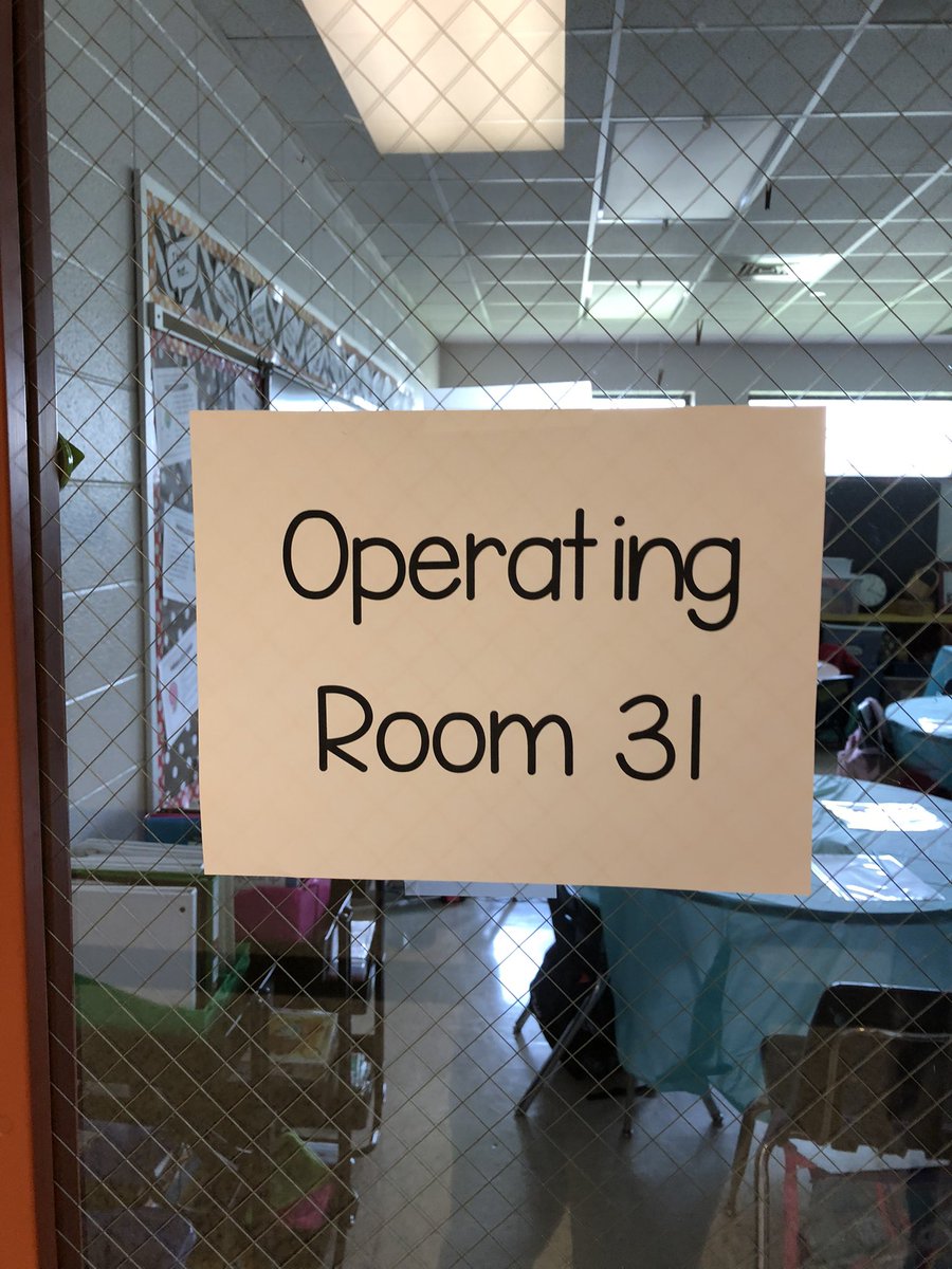 MsLanes3rdgrade's tweet photo. We are Distributive Doctors! We are working hard learning and practicing the Distributive Property. #learningisfun #learningleading @Ngdavisbobcats https://t.co/HpCKEfXVWQ