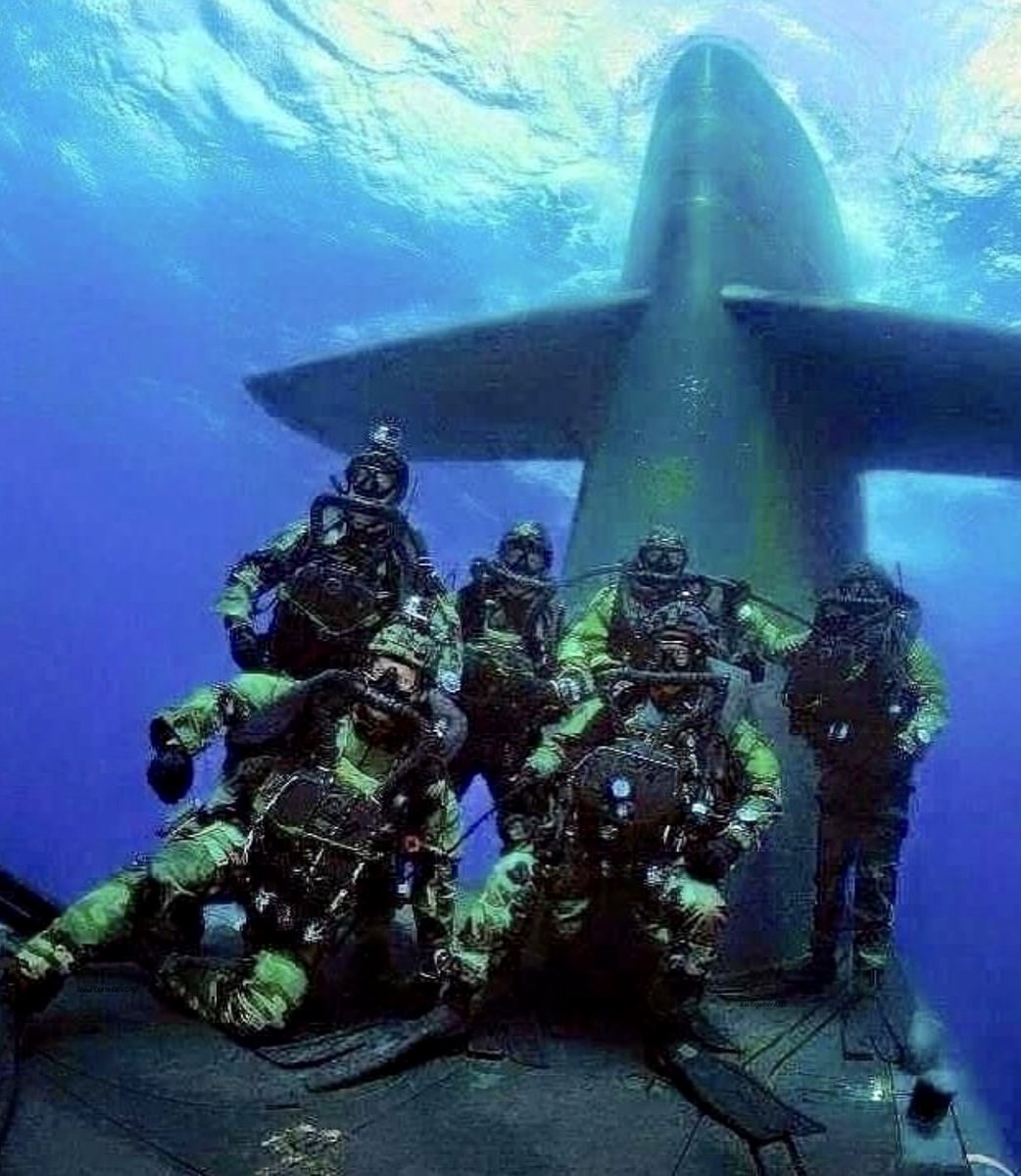 When you slow your roll now and then, you see opportunities near you. #Sayphr #Punchzee #Parano #DiveDeep #LabTime