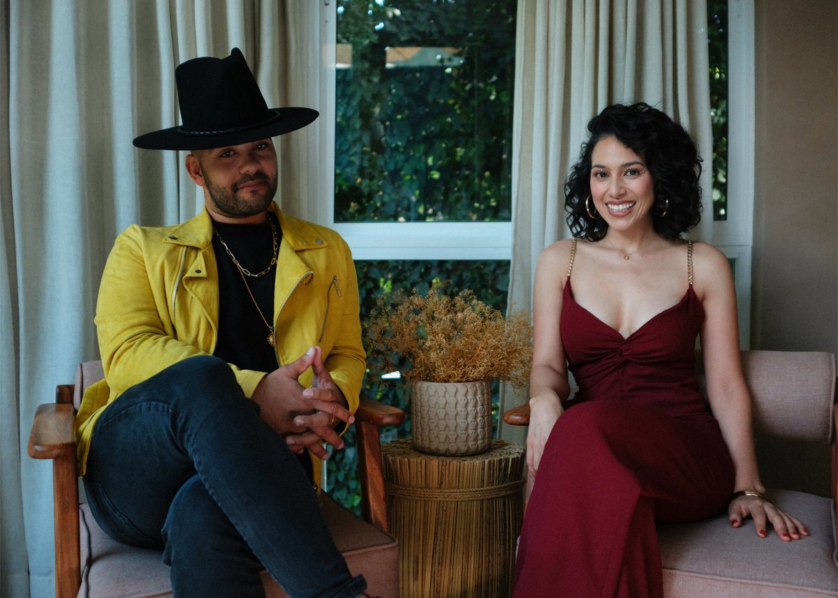 Me emociona muchísimo contarles que mi nueva canción #DulcePaMi es junto a mi querido amigo <a href="/SoyGabrielPagan/">Gabriel Pagán</a> y ya quiero se sea media noche para que la bailen con nosotros. 🍭💃🏻❤️‍🔥🕺🏻🍭