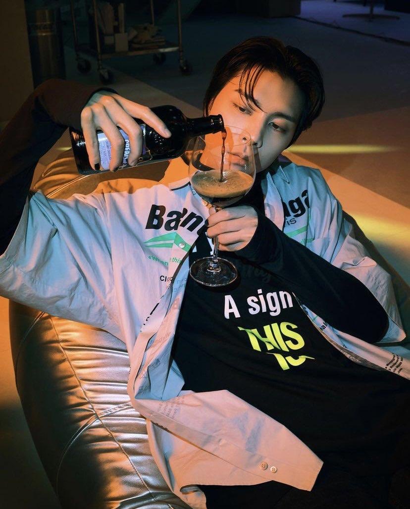 Nobody can stop you from being you ไม่มีใครสามารถหยุดคุณจากการเป็นตัวของคุณเองได้ — จอห์นนี่ 🐱