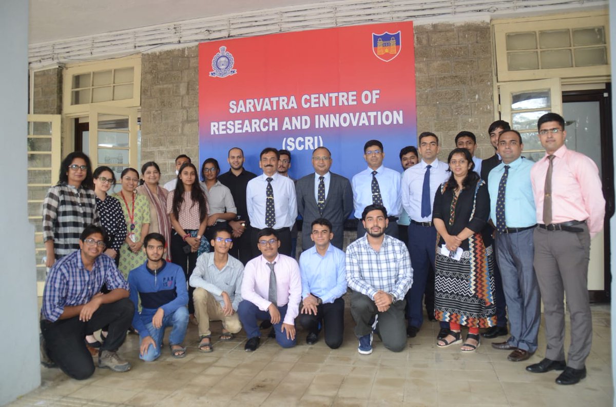 artrac_ia's tweet photo. First batch of internship at Sarvatra Centre for Research and Innovation (SCRI) of College of Military Engineering CME has successfully completed. A total of 20 interns worked for seven months and developped
solutions for the field army. Interns were awarded by Comdt CME.
@adgpi https://t.co/KRiOJduFSp