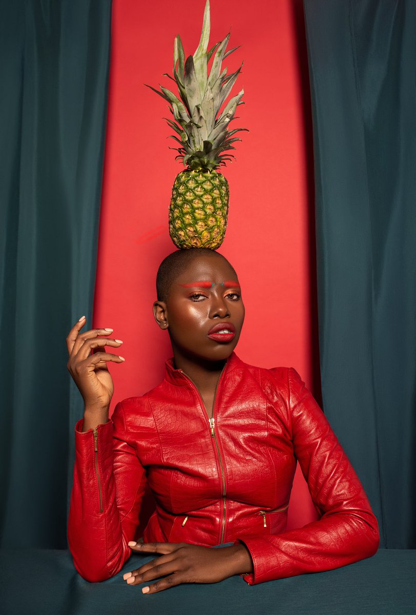 Biankablendz's tweet photo. My favorite shoot to date 🗣 I love my team 🥺 

Makeup by me beech 🤟🏾

Model @ folusewa ( on ig ) 

Photographer @ lenseandplate ( on ig ) 

Creative Direction @theoriginaljcg 

Agency @MarzEnterprise https://t.co/Mix5BSRB3w