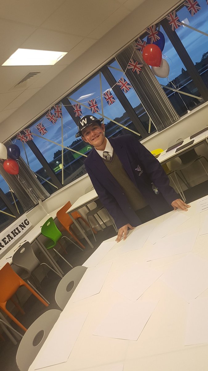 Year10StNicholas (@stnicksyear10) on Twitter photo Its evacuation time in History with Miss Dunning <a href="/StNicksHumsDept/">StNicksHumanities</a> #blastfromthepast #backintheday Its evacuation time in History with Miss Dunning <a href="/StNicksHumsDept/">StNicksHumanities</a> #blastfromthepast #backintheday