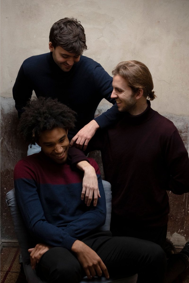 We seemingly like turtlenecks 🐢 
📸 Rebekka Eversmann
#weareprismala #prismala #turtlenecks