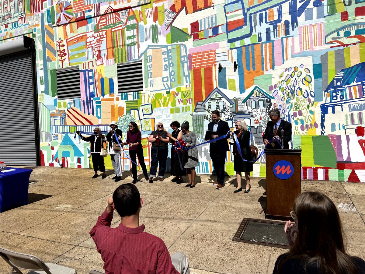 Art has a transformative power on our communities and the new Compass Map mural is a beautiful addition to Allegheny Ave!

<a href="/muralarts/">Mural Arts</a> 
Artist - <a href="/miriam_singer/">miriam singer</a>