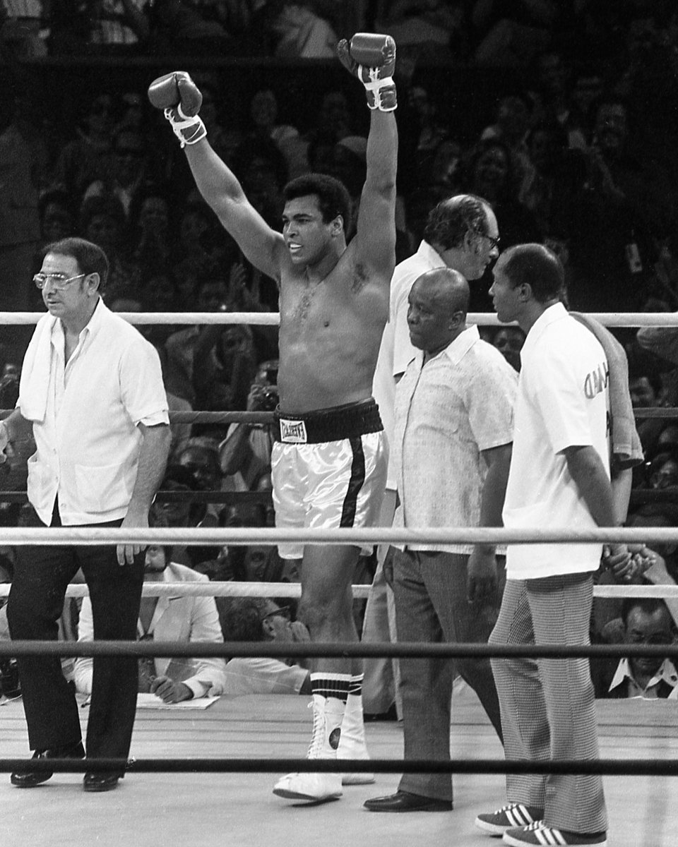 DAZN Boxing tweet media