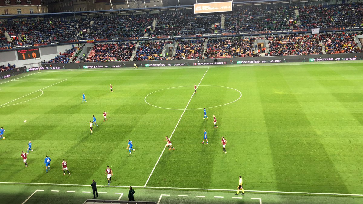 Glen Kamara is being booed above and beyond any other player tonight against Sparta Prague. In a stadium full of kids. Think about that. Disgusting. 

#kickitout #Notoracism