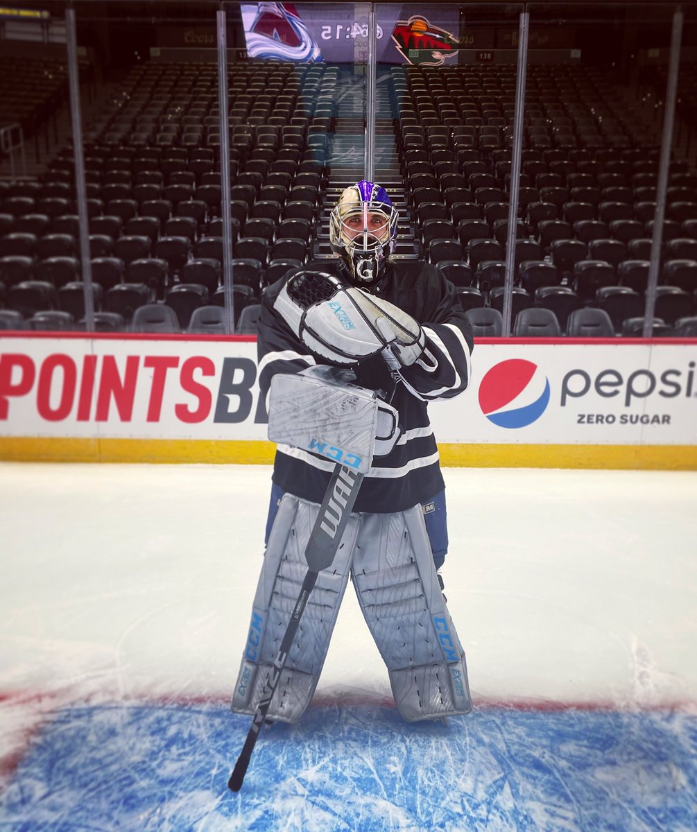 TheGoalieGuild's tweet image. I’ve battled so much adversity and sorrow over the past 11 months. But I will never quit chasing my dreams, nor will I let my losses define my abilities. Excited to say I’m back as an #EBUG for the Avalanche. I know my mom would be proud. This year is for her.