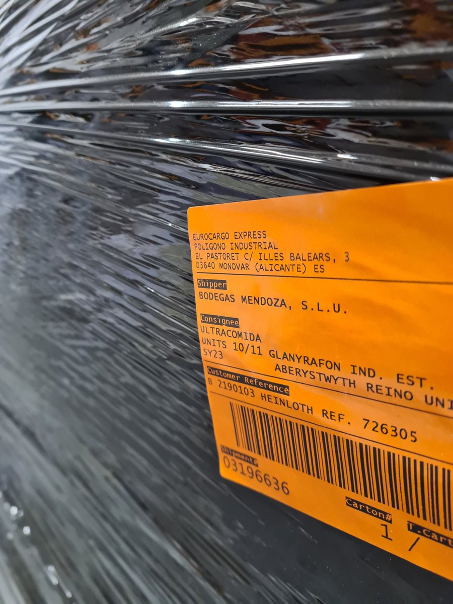 Spanish_wines_'s tweet photo. It's miserable outside but the Mediterranean sun has just come out with a new delivery from #BodegasEnriqueMendoza #SantaMaria #Monastrel #Cabernet & #Merlot with 17 months in French oak. It's stunning!
https://t.co/ODhHQFzfhF https://t.co/bP142sTk2G