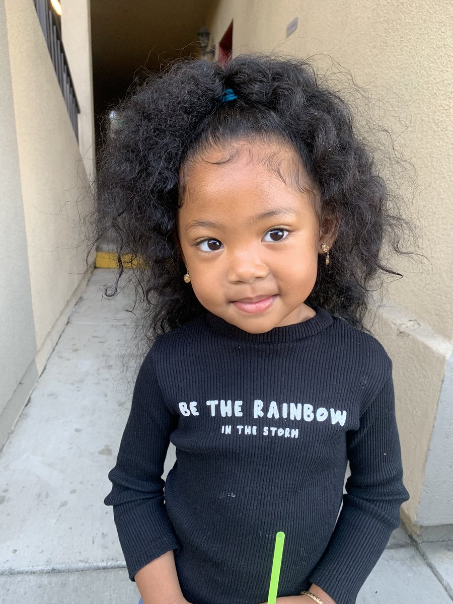 ndulceee's tweet photo. Our genes 🧬 did what they were supposed to do on her 😆😍 https://t.co/x4G2nCfjXW