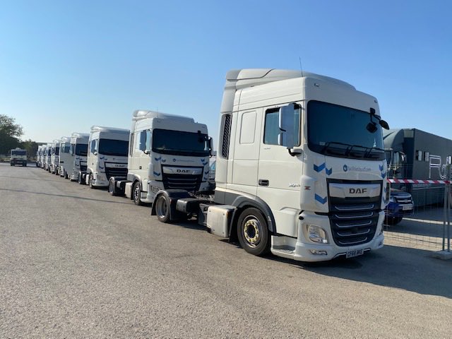 A selection of ⁦<a href="/FacilitiesByADF/">Facilities By ADF</a>⁩ DAF Tractor &amp; Tech Trucks supplied by our friends ⁦<a href="/Benji_adams8/">Benadams</a>⁩ ⁦<a href="/wattstvccouk/">Watts Truck and Van</a>⁩ , from Bridgend 🏴󠁧󠁢󠁷󠁬󠁳󠁿to Spain 🇪🇸 Thank you for your continued support guys 👍 🚚🚛🚚🎞🎬🎥