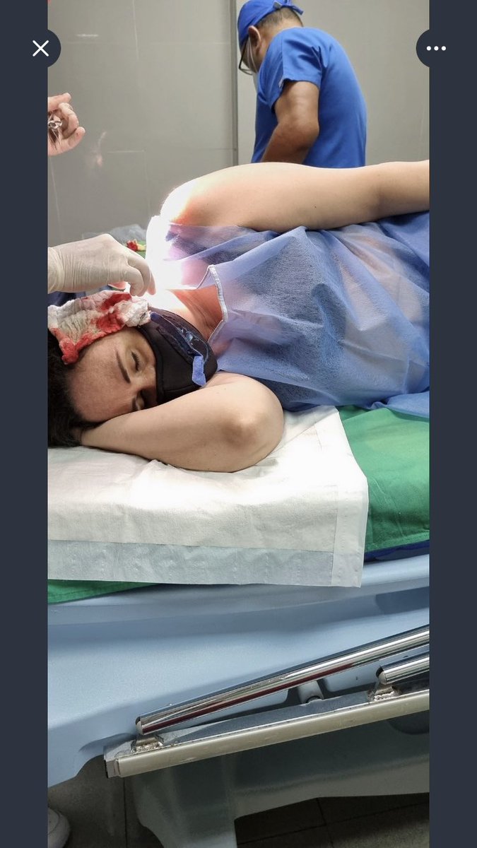 diana_rosenberg's tweet photo. 🆘No nos olvidemos que @NAYCA4 sigue una dura batalla contra el cáncer y necesita de donaciones urgentes para salir adelante.Fue operada de emergencia y está muy delicada👇info para donar 🙏 @roquebarrera74 @ReporteYa @gabyarocha @MiliberMancilla @MelanioBar @GeorgeArtwell @naky https://t.co/pxJdInpLhC