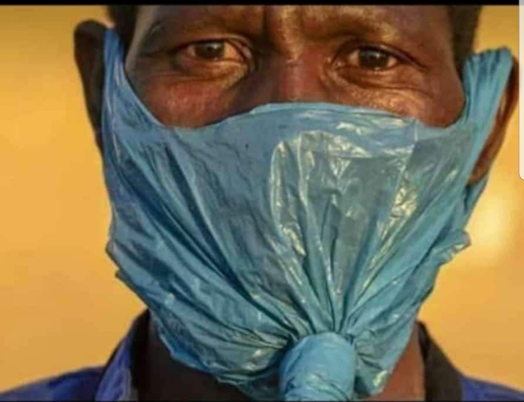 sanlevin's tweet photo. La foto es de Themba Hadebe, fotógrafo sudafricano. Foto estremecedora que nos recuerda que la principal pandemia a combatir es la injusticia social. https://t.co/T322djEbRw