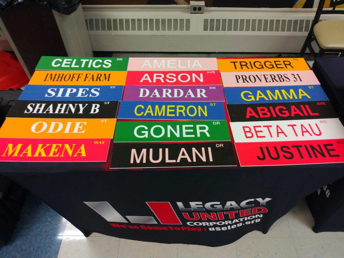 LegacyUnitedEnt's tweet photo. Legacy United hosted a Sign Shop event @SUNYCantonNews earlier this month. Sign Shop is always a favorite on campus as students love to customize their own street signs! 

For information on Legacy events available in your area contact us at 888-243-3588! https://t.co/1t04FwKQRq