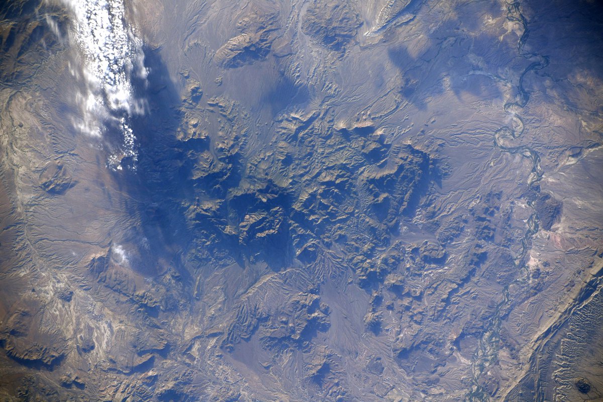 Astro_Megan's tweet image. It took most of the mission, but I finally managed to capture some nice images of @BigBendNPS from @Space_Station. Can you spot Chisos  Basin campground? It‘s lovely in the fall!