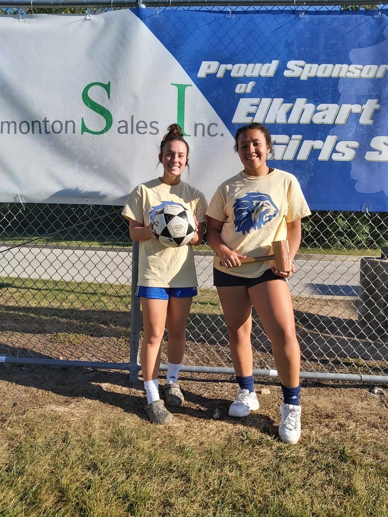ehslionsgsoccer's tweet photo. Thrilling 3-3 match with Culver Academy produced Player of the Game Savannah Tully and Hammer Award winner Harmony Whitaker! https://t.co/L41tELtrzM