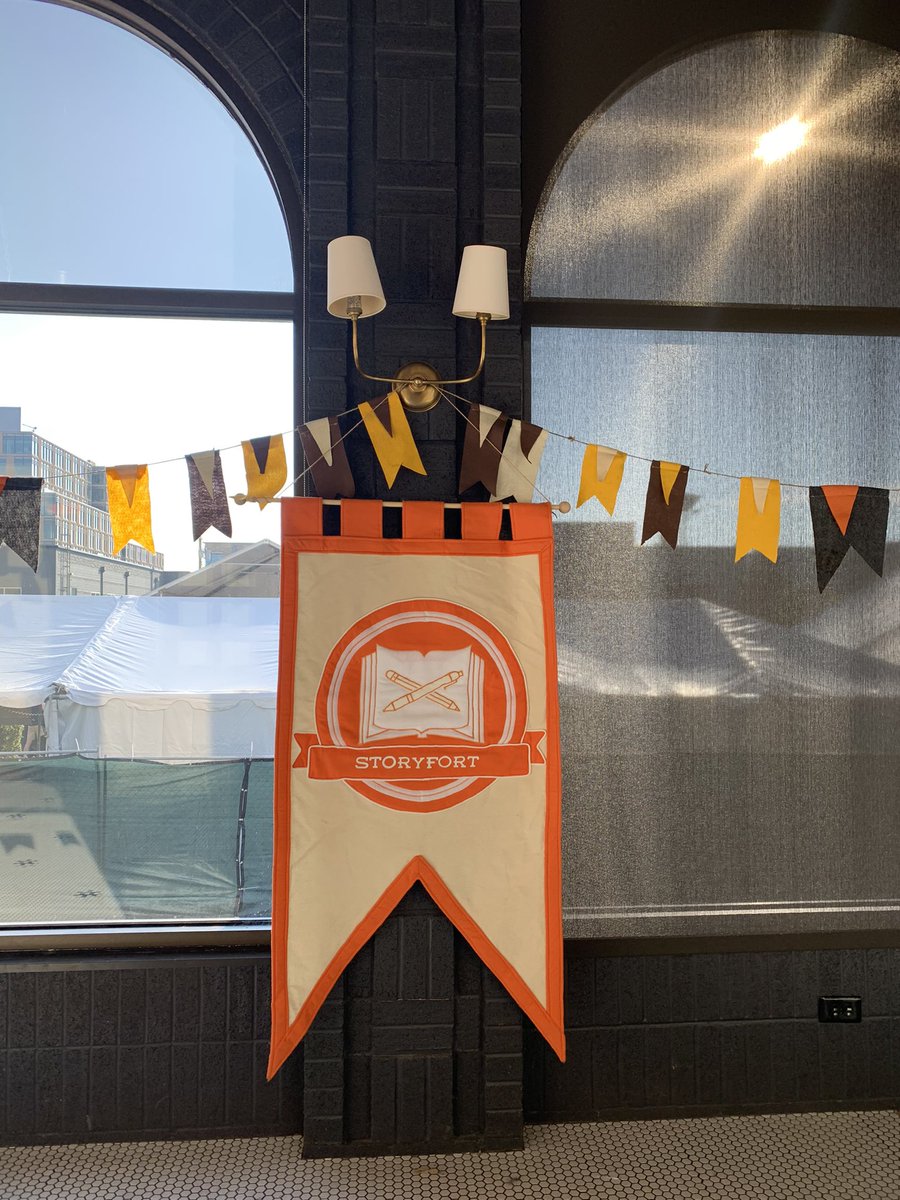 storyforward's tweet image. Hello there! We had an awesome time with you at Storyfort, and we thank you for all your support. 😄 As of today, Storyfort submissions for 2022 are open! Submit your work via this link: treefort.submittable.com/submit/195903/… 

We can't wait to see your pieces!