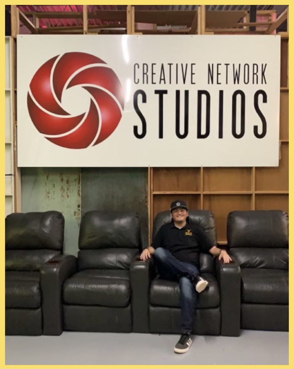 JLoganAustin's tweet photo. Myself and part of the team had a great studio tour at #CreativeNetworkStudios in Charlotte. Looking forward to building this working relationship. The future is looking bright!! #filmmaker #filmmaking @CrazyAntMedia #LoveLife #InternationalPodcastDay #thursdaymorning https://t.co/RF8XUsHVfU