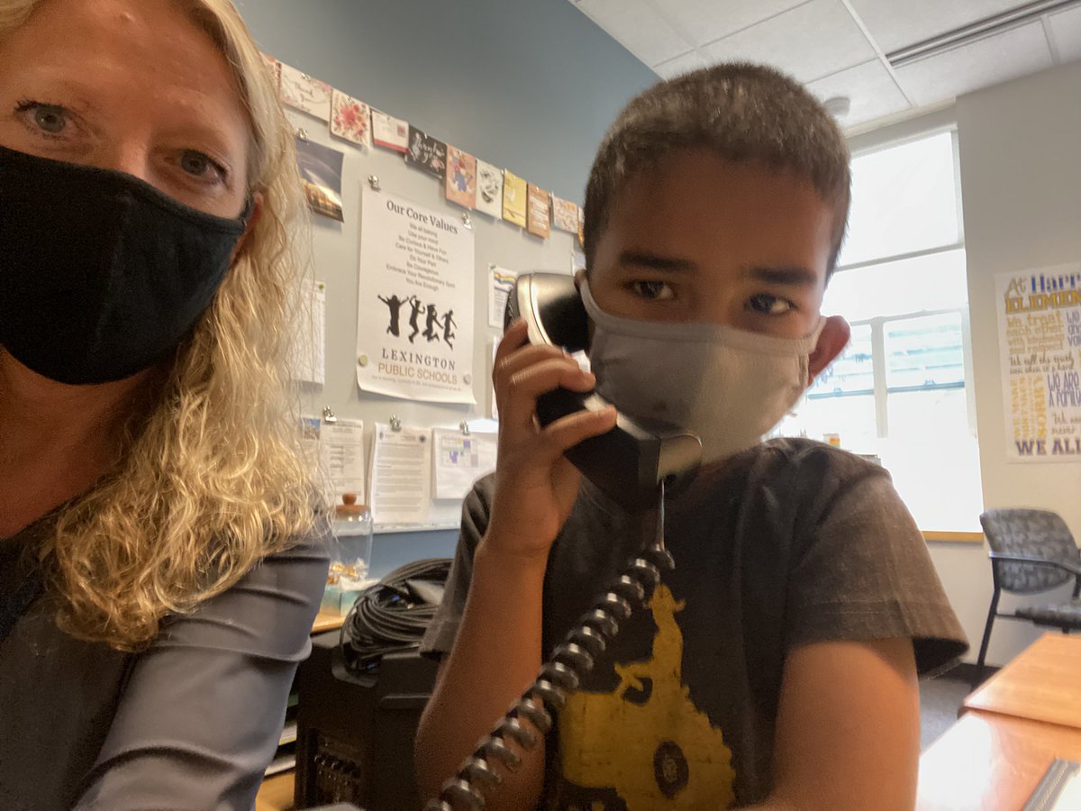Hawk_Principal's tweet photo. Two positive calls home this afternoon for first graders showing kindness or helping out. #hawksightings #positivecallhome #weallbelong @lexingtonsuper https://t.co/PeXKrIUVyQ