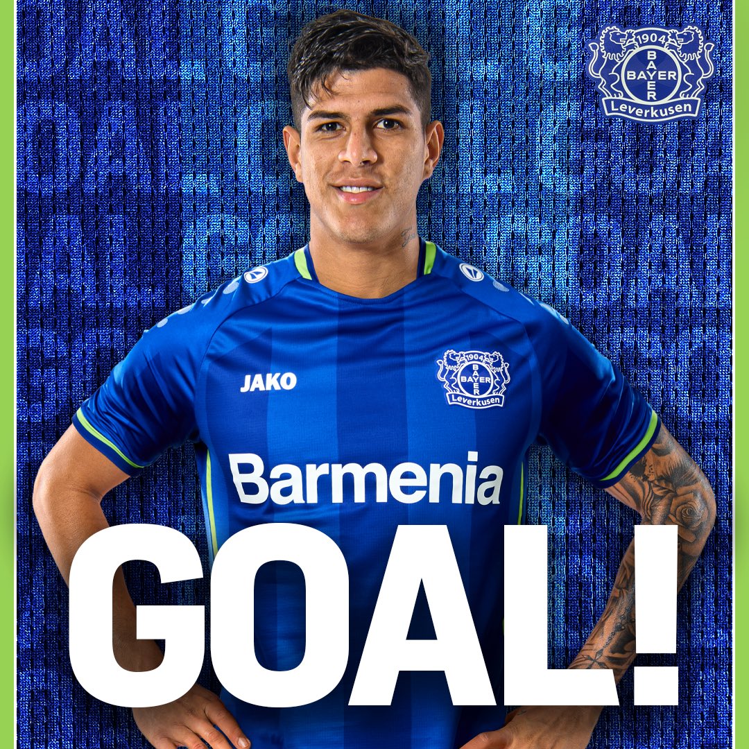 uniforme do bayer leverkusen