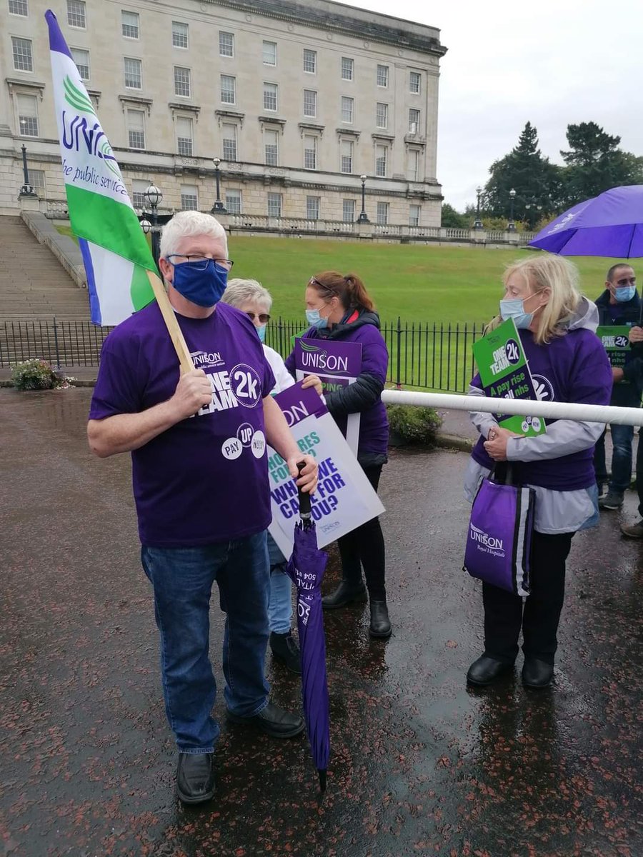 Today we delivered a message to Stormont. Pay us what we are worth!
#OneTeam2K