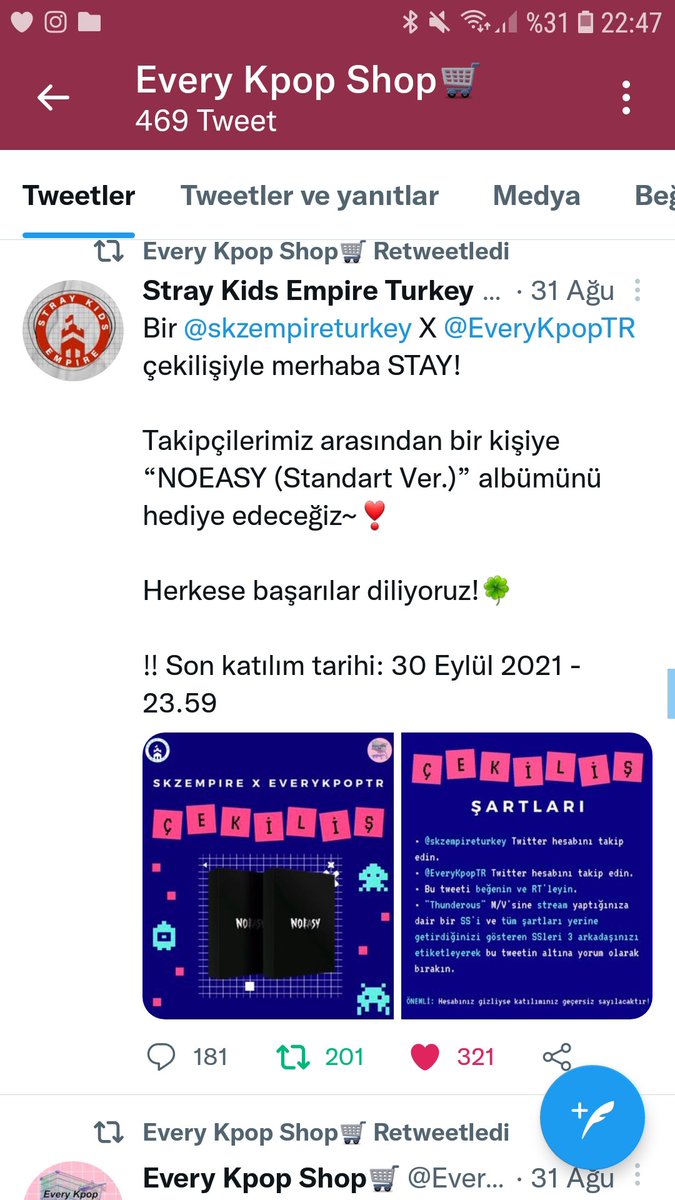 BUGUN SONMUS SIMDI HATİM INDIRCEM KAZANABILMEK ICIN <a href="/EveryKpopTR/">Every Kpop Shop🛒</a>
bi de sey yapmak cok istiyorum ya kac fav alirsam su albümü hediye edersiniz seyi ama sorun su ki bana fav asla gelmez AMA YINEDE BIR GUN DENEMEK ASIRI ISTIYORUM BI UMIT SKZ ALBÜMÜM OLUR🥲