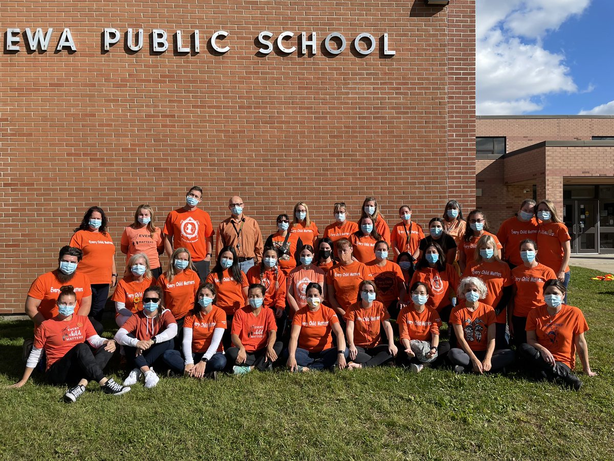 At <a href="/ChippewaTVDSB/">Chippewa P.S. TVDSB</a> EVERY CHILD MATTERS!! Remembering and honouring residential school survivors and those who didn’t make it home. #EveryChildMatters #OrangeShirtDay2021