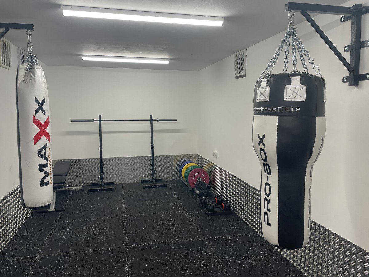 Pontcannagym's tweet photo. Progress…. 🥊🥊 https://t.co/JtqKGDqJWS