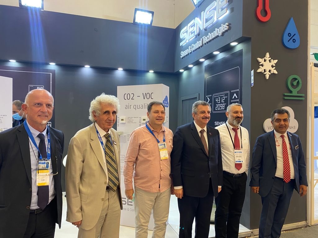 senseandcontrol's tweet photo. Our special thanks goes to Mr Hasan Buyukdede, Deputy Minister of Industry and Technology of Turkish Republic, for visiting our booth at SODEX 2021 Istanbul
@TCSanayi @turkishhvacr @ISK_Sodex @byrmkrky @hsynkrky06 #senseandcontrol https://t.co/Fkk4SFQoy4