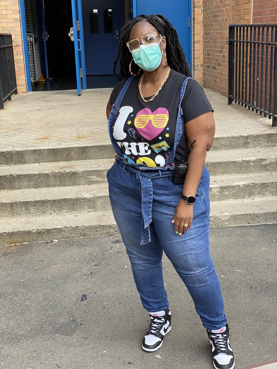PS76_Bennington's tweet photo. Spirt week: Decades day, a 🧵. Spirt week: Décadas día, un 🧵. أسبوع الرذاذ: عقود يوم أ 🧵@DOEChancellor @cristinevaughan @District11BX https://t.co/b8MxKYZDs0