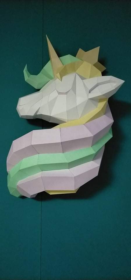 alexandra_mrt_'s tweet photo. Le petit dernier tout doux ♥️
#papercraft #papercrafting #decorationinterieur #decorationinterieurmaison #unicorn #licorne https://t.co/EOeSLBNqQt