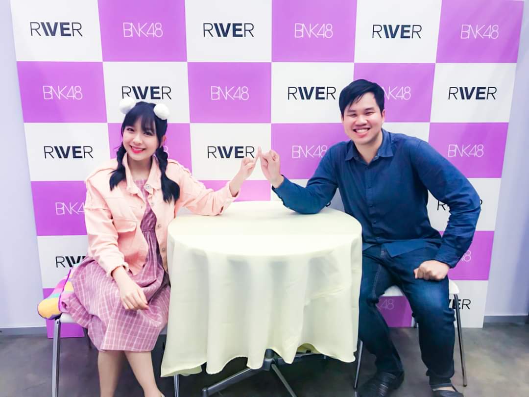 otathebright48's tweet photo. #mewnichbnk48 เมื่อวานสามปีก่อน เป็นวันที่ได้2shotกับน้องมิวครั้งแรก และเมื่อวาน น้องมิว เป็นเมมวันสุดท้าย วันนี้เป็นวันแรกในฐานะใหม่ ก็ขอให้น้องมิวโชคดีกับทุกอย่างนะครับ รอติดตามผลงานนะ #Mew_mn #MEWtoNewChapter https://t.co/p2D5J6UDZd