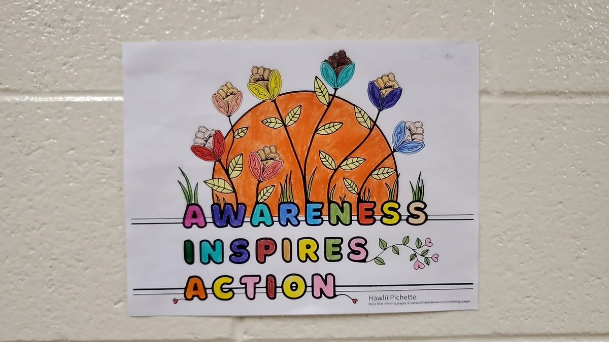 MsBowman56's tweet photo. September 30, 2021 in Grade 5 @WHDayES #TruthAndReconciliation #OrangeShirtDay https://t.co/RBdjKy64B6