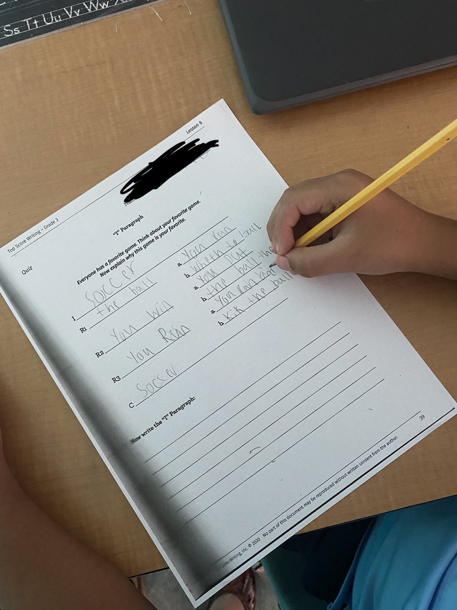 readwithsanders's tweet photo. Check out our 3rd graders starting the essay planning process! Next steps: shortening our details to one or two words… then onto an introduction! #3rdgraderscanwriteessaystoo #esol @topscorewriting https://t.co/YIOijKSQfd