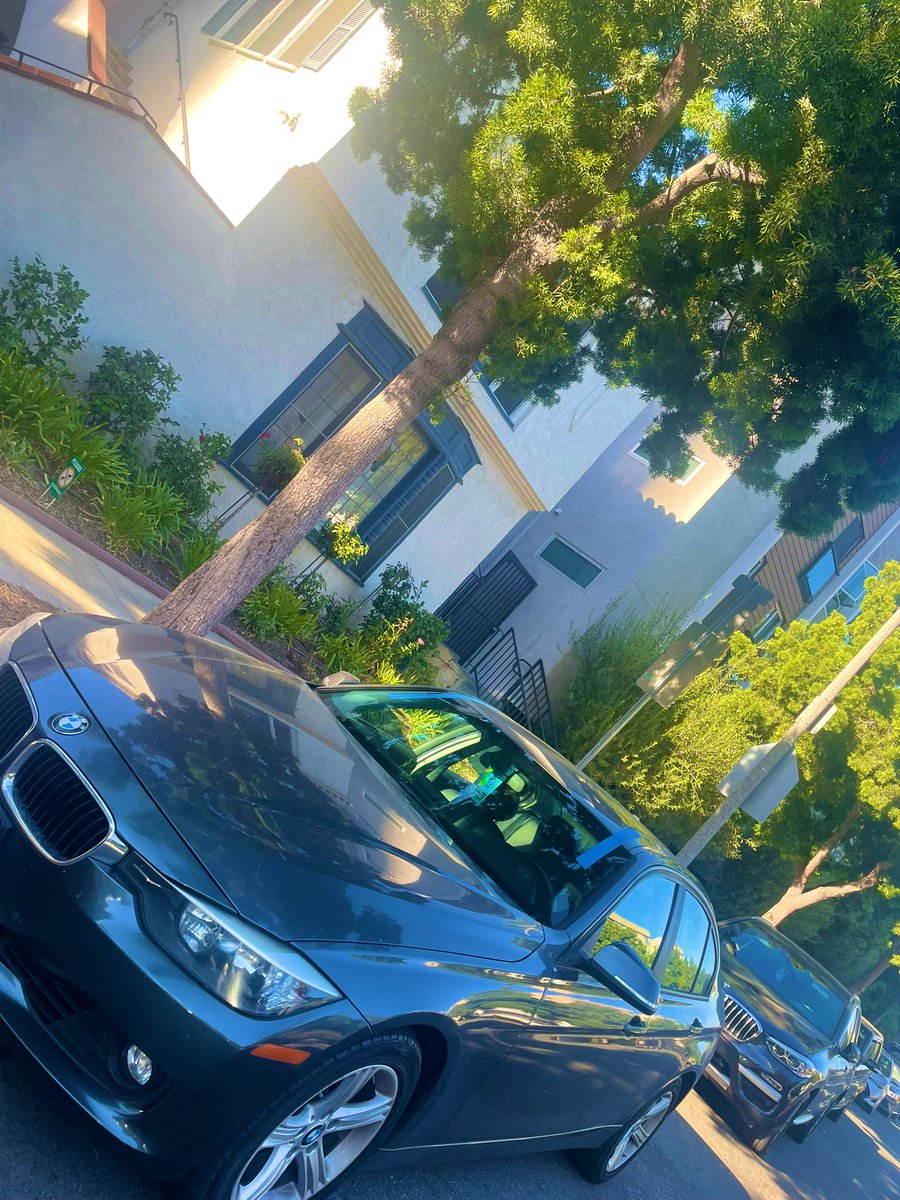 Auto_Glass_LA's tweet photo. BMW was in need of a new windshield in Beverly Hills 📸 https://t.co/MQmoapST4q