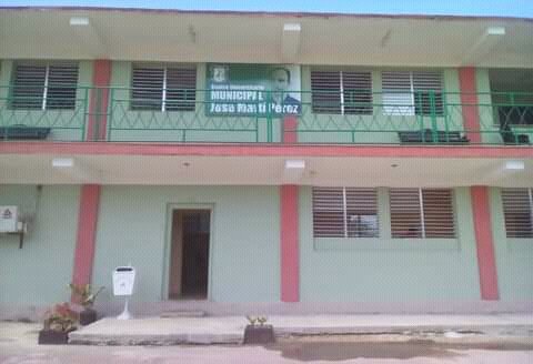 El Centro Universitario del municipio de Venezuela perteneciente a la <a href="/UNICACu/">Universidad de Ciego de Ávila</a>, demuestra su compromiso con el pueblo. Se multiplican entre la Mesa coordinadora, la Ciencia aplicada a la Agricultura y la docencia <a href="/yeneyd2/">Yeneyd González Rodríguez</a> <a href="/YoelkisH/">Yoelkis Hernández Victor</a> <a href="/marthadelcmv/">Martha del Carmen Mesa Valenciano</a> <a href="/CubaMES/">MES</a> <a href="/jsaborido50/">José Ramón Saborido Loidi.</a>