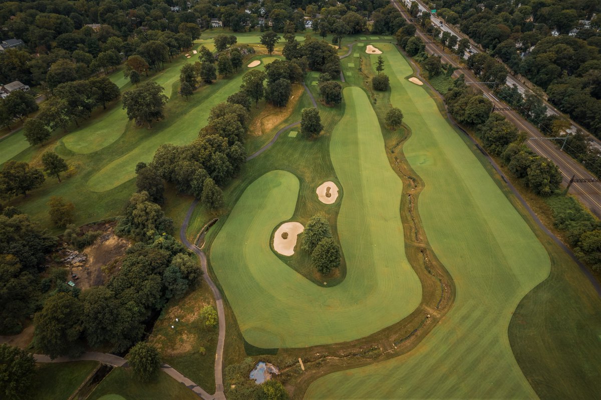 Clayton, DeVries & Pont (@cdpgolf1) on Twitter photo A cloudy afternoon to visit Pelham CC but Lukas still managed to get the drone flying. The creek which <a href="/DeVriesDesigns/">DeVries Designs</a> built whilst reworking three holes in 2019 has grown in well. Here are some shots of that corner of the course with the Bronx and Manhattan in the background. A cloudy afternoon to visit Pelham CC but Lukas still managed to get the drone flying. The creek which <a href="/DeVriesDesigns/">DeVries Designs</a> built whilst reworking three holes in 2019 has grown in well. Here are some shots of that corner of the course with the Bronx and Manhattan in the background.