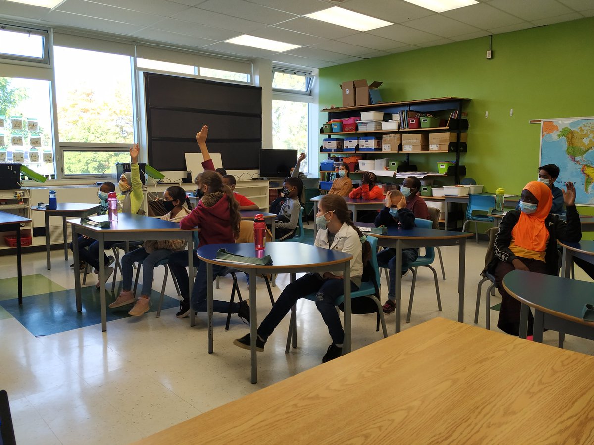 Learning truths, growing understanding, sparking deep questions, feeling and expressing strong emotions, all in multiple languages 🟠🌍 @CarletonHeights <a href="/OCDSB/">OCDSB</a>