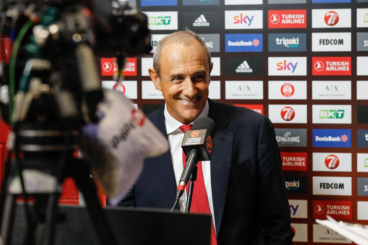 OlimpiaMI1936's tweet photo. 🎙 Coach Messina: "Il secondo tempo difensivo è stato decisivo, è stata una grande vittoria" ➡ https://t.co/Ab1UA17ddT

#insieme #EuroLeague #AXMCSK #EveryGameMatters #EttoreMessina 
@EuroLeague https://t.co/vGjDu9NisA