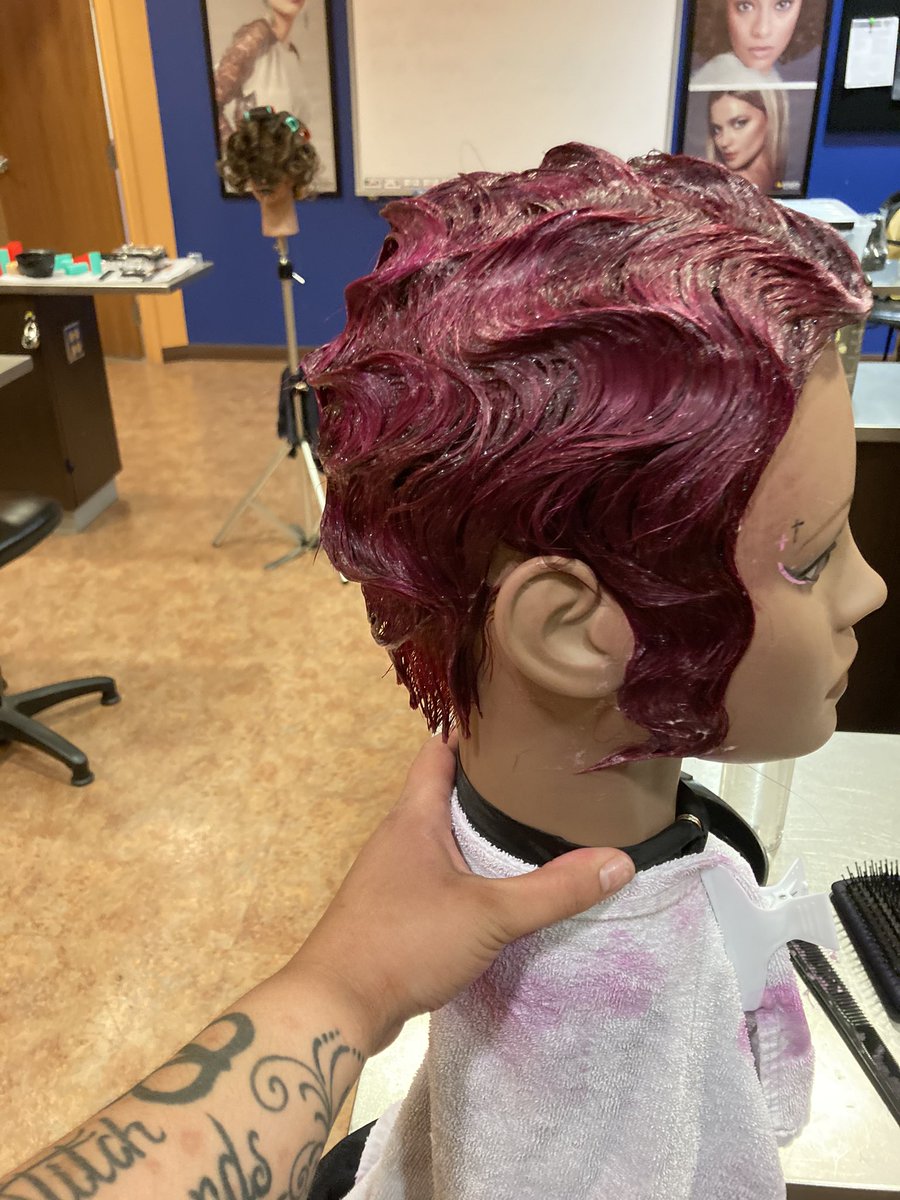 hippyfreak1975's tweet photo. Forgot to add this. From a while ago back in beginning of hair design! I love finger waves!! https://t.co/qUSp402gcx